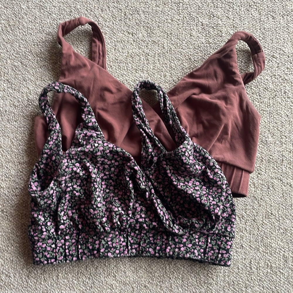 2 Hatch nursing bras. Gently used